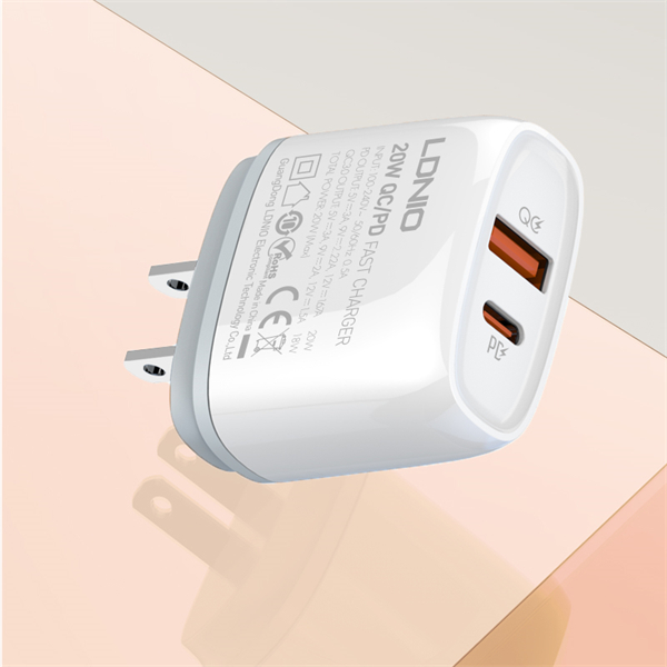 LDNIO Q229 20W PD+QC3.0 Fast Charger - Image 2