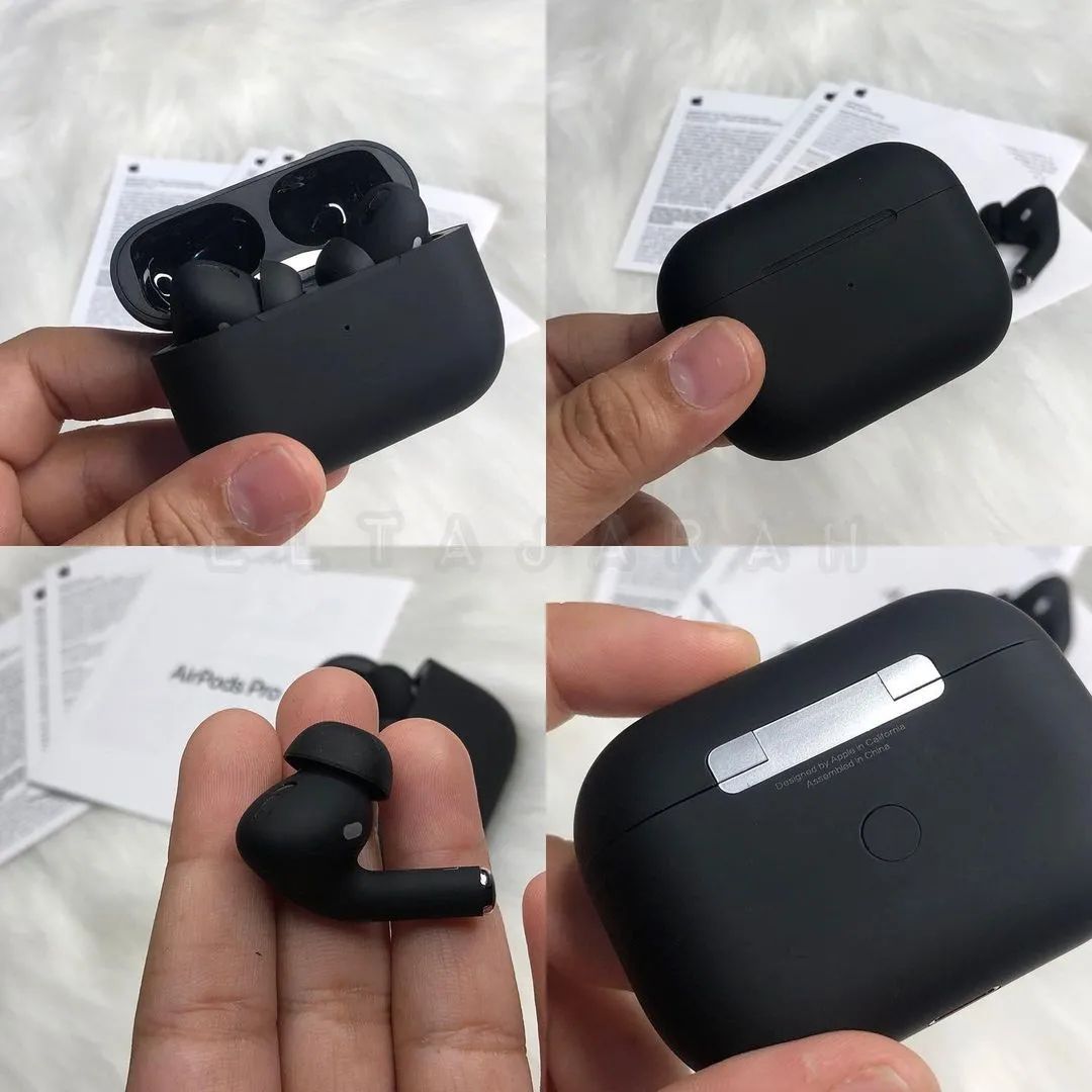 Apple AirPods Pro 2nd Generation (Black Limited Edition) - Image 2
